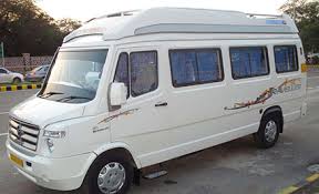 12 Seater Tempo Traveller on Rent